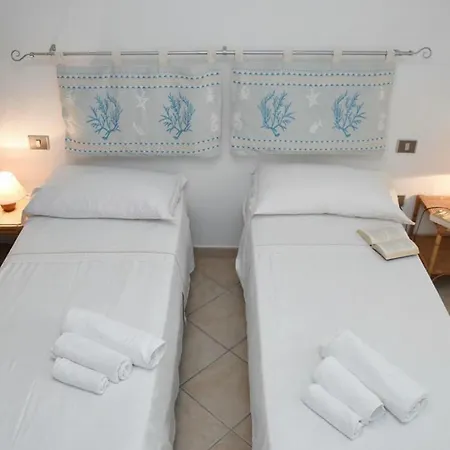 Daire Casa Mistral By La Via Del Mare Viaggi E Vacanze *