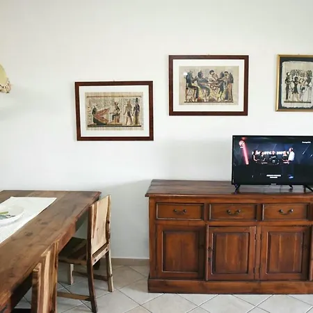 Casa Mistral By La Via Del Mare Viaggi E Vacanze וילסימיוס