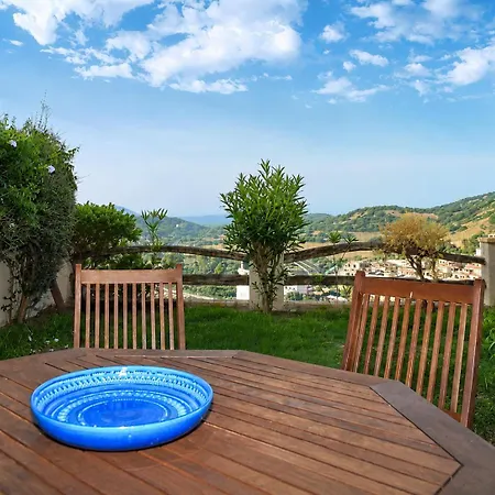 Casa Mistral By La Via Del Mare Viaggi E Vacanze Daire Villasimius
