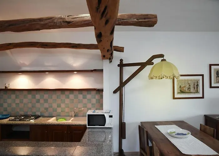 Casa Mistral By La Via Del Mare Viaggi E Vacanze Апартаменти Віллазімьюс