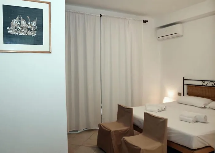 Apartment Casa Mistral By La Via Del Mare Viaggi E Vacanze