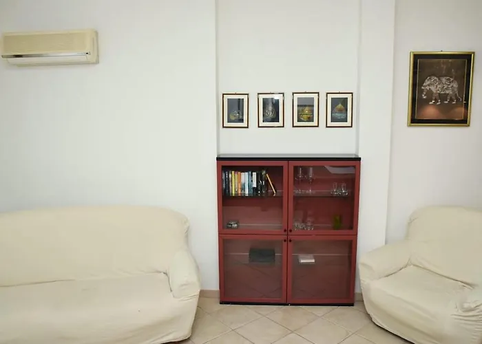 Casa Mistral By La Via Del Mare Viaggi E Vacanze * Віллазімьюс